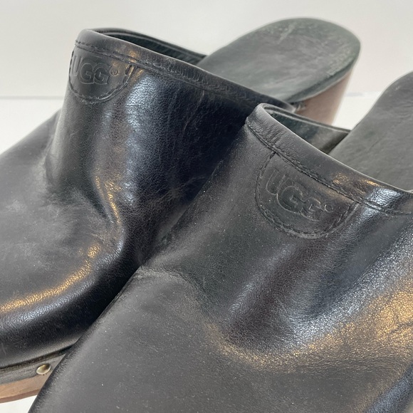 UGG CLOGS - Picture 2 of 8